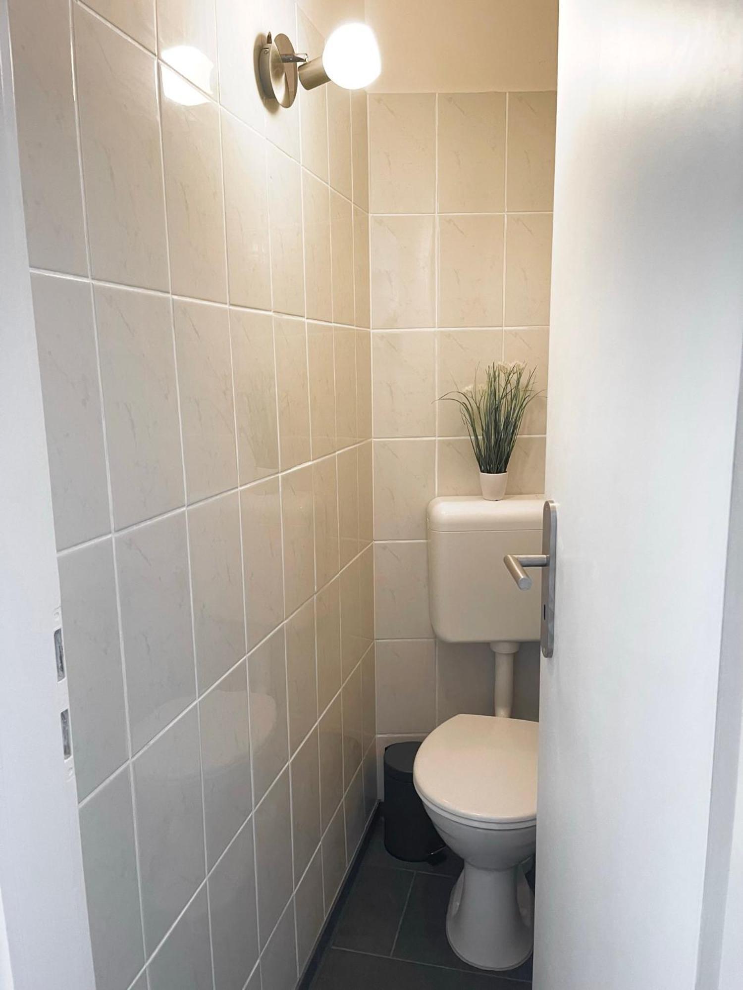 City Apartment, Ferienwohnung 3 Zkdb, Balkon, Dachgeschoss, Naehe Duesseldorf Krefeld Eksteriør billede